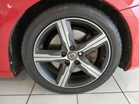 USED 2017 67 VOLVO V40 1.5 T3 R-Design Nav Plus Hatchback 5dr Petrol Auto Euro 6 (s/s) (152 ps) 