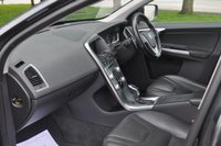 USED 2017 17 VOLVO XC60 2.4 D4 SE Lux Nav SUV 5dr Diesel Auto AWD Euro 6 (s/s) (190 ps) 1 Owner From New - Satellite Navigation - Great Spec!