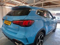 USED 2024 24 MG MG HS 1.5 T-GDI Trophy SUV 5dr Petrol Manual Euro 6 (s/s) (162 ps)+2 KEYS+1 FORMER KEEPER+HISTORY+PARK CONTROL WITH CAMERA+PRIVACY+HALF LEATHER HEATED SEATS+18