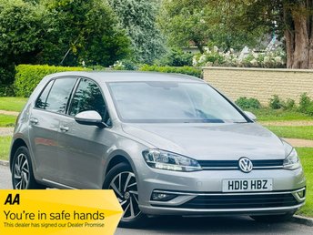 2019 VOLKSWAGEN GOLF