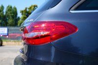USED 2015 15 MERCEDES-BENZ C-CLASS 2.1 C220 BlueTEC SE Estate 5dr Diesel G-Tronic+ Euro 6 (s/s) (170 ps) TENORITE GREY METALLIC PAINTWORK + REVERSE CAMERA + HEATED SEATS + NAV