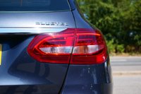 USED 2015 15 MERCEDES-BENZ C-CLASS 2.1 C220 BlueTEC SE Estate 5dr Diesel G-Tronic+ Euro 6 (s/s) (170 ps) TENORITE GREY METALLIC PAINTWORK + REVERSE CAMERA + HEATED SEATS + NAV