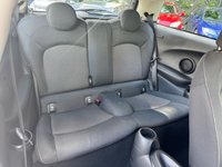 USED 2016 16 MINI HATCH 1.2 One Hatchback 3dr Petrol Manual Euro 6 (s/s) (102 ps) HIGH SPECIFICATION ( &pound;2000  EXTRAS ) LOW MILEAGE + DEALER SERVICE +LOW INSURANCE AND ROAD TAX
