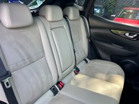 USED 2014 14 NISSAN QASHQAI 1.6 dCi Premier Limited Edition SUV 5dr Diesel Manual 4WD Euro 5 (s/s) (130 ps) HEATED SEATS + SUNROOF + DAB + 17 INCH WHEELS + HALF LEATHER