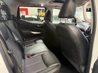 USED 2019 69 NISSAN NAVARA 2.3 dCi N-Guard Pickup Double Cab 4dr Diesel Auto 4WD Euro 6 (190 ps) 