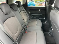 USED 2019 69 MINI CLUBMAN 1.5 Cooper Classic Estate 6dr Petrol Manual Euro 6 (s/s) (136 ps) 17" ALLOYS + SAT NAV  + FSH