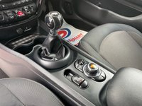 USED 2019 69 MINI CLUBMAN 1.5 Cooper Classic Estate 6dr Petrol Manual Euro 6 (s/s) (136 ps) 17" ALLOYS + SAT NAV  + FSH