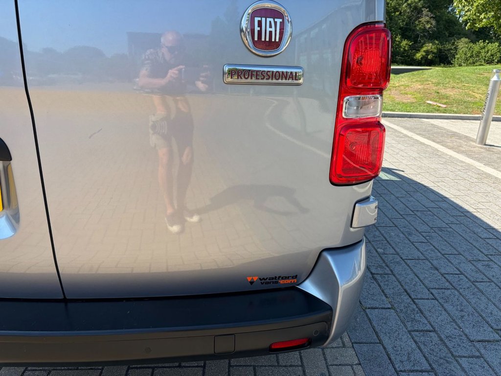 USED 2024 73 FIAT SCUDO PRIMO 1.5BlueHDi EU6 S/S LWB 100ps *AIRCON*CAMERA*TWIN SLD*E/PACK*APPLE CARPLAY* L2-EU6-A/C-SATNAV-2 SLD-E/PACK