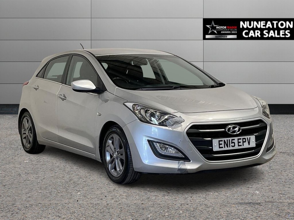 USED 2015 15 HYUNDAI I30 1.4 Blue Drive SE Hatchback 5dr Petrol Manual Euro 6 (s/s) (100 ps) 