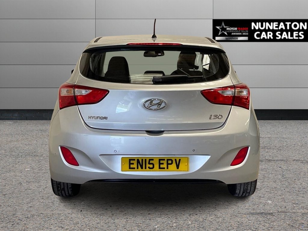 USED 2015 15 HYUNDAI I30 1.4 Blue Drive SE Hatchback 5dr Petrol Manual Euro 6 (s/s) (100 ps) 