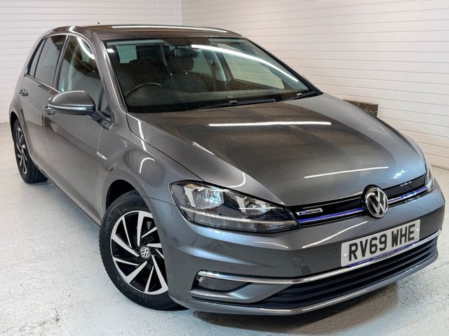 View our VOLKSWAGEN GOLF