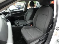 USED 2022 22 VOLKSWAGEN GOLF 1.0 TSI Life  5d 110 S/S SAT NAV, APP-CONNECT FOR WIRELESS APPLE CARPLAY / ANDROID AUTO, ACTIVE INFO DISPLAY VIRTUAL COCKPIT, WIRELESS PHONE CHARGER, DAB RADIO, BLUETOOTH, LANE ASSIST, FRONT ASSIST, ADAPTIVE CRUISE CONTROL & SPEED LIMITER, FRONT & REAR PARKING SENSORS WITH DISPLAY, LEATHER FLAT BOTTOM MULTIFUNCTION STEERING WHEEL, KEYLESS START, RAIN & LIGHT SENSORS, AUTO HOLD, 4x USB PORTS, CLIMATE CONTROL, ILLUMINATING VANITY MIRRORS, DIGITAL SPEEDO, MANAUL 6 SPEED, 1 OWNER FROM NEW, SERVICE HISTORY