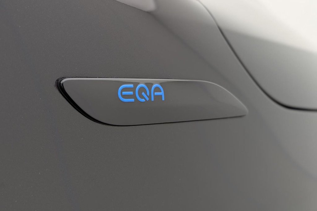 USED 2022 22 MERCEDES-BENZ EQA EQA 300 66.5kWh AMG Line SUV 5dr Electric Auto 4MATIC (228 ps) 4X4, Car Play, Sat Nav