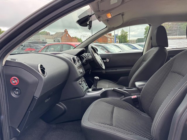 View our NISSAN QASHQAI