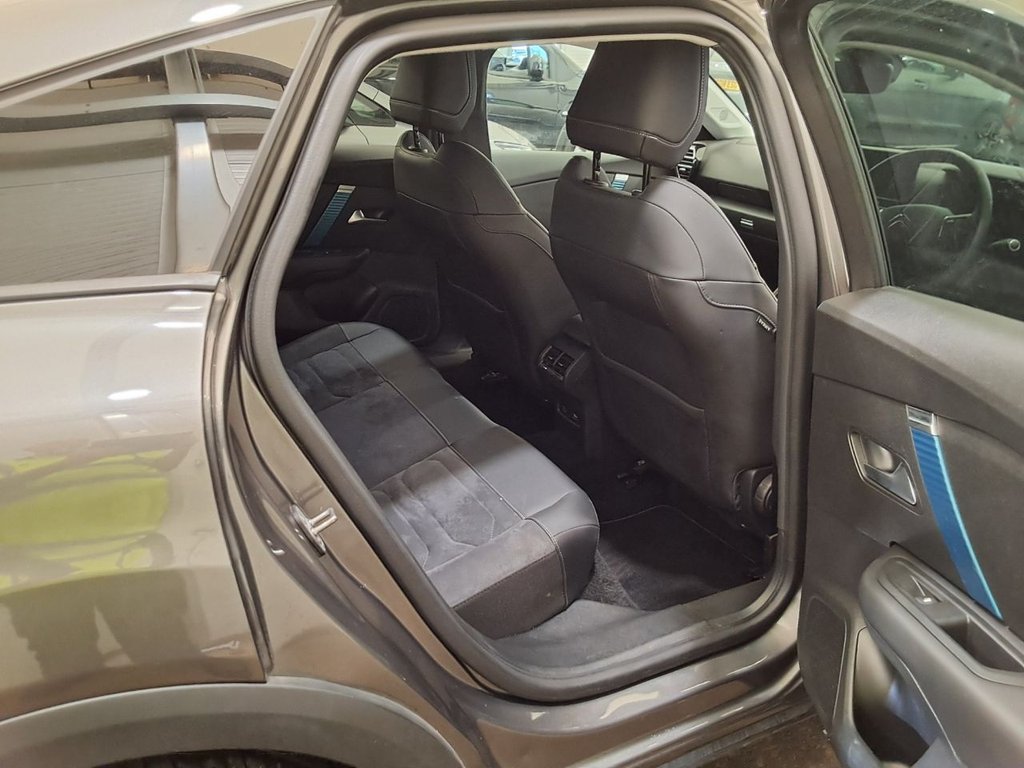 USED 2023 23 CITROEN e-C4 50kWh Shine Plus Hatchback 5dr Electric Auto (7.4kW Charger) (136 ps) 