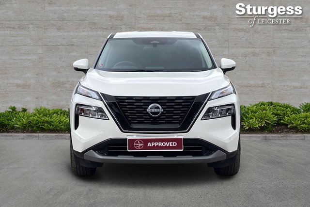 View our NISSAN X-TRAIL