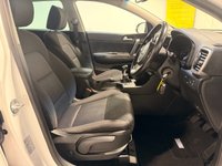 USED 2018 68 KIA SPORTAGE 1.6 GDi 2 SUV 5dr Petrol Manual Euro 6 (s/s) (130 bhp) Sat Nav-4 Heated Seats-2 Keys-Climate Control A/C-Rear Camera-DAB