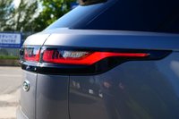 USED 2022 22 LAND ROVER RANGE ROVER VELAR 2.0 P400e 17.1kWh R-Dynamic SE SUV 5dr Petrol Plug-in Hybrid Auto 4WD Euro 6 (s/s) (404 ps) EIGER GREY METALLIC PAINTWORK + MERIDIAN + VIRTUAL DASH + CARPLAY