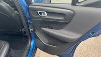 USED 2020 69 VOLVO XC40 Blue 2.0 D3 R-Design SUV, 81,100 miles, Euro 6, ULEZ compliant, Leather, Sat nav, 9in Touchscreen, Rear sensors, Air Conditioning. This 2020 Volvo XC40 D3 R Design is a superb example, having been cherished by just one owner since new. This stylish SUV boasts a 2.0 litre Euro 6 diesel engine, offering a compelling blend of performance and efficiency. Its R Design trim level ensures a sporty aesthetic, complemented by a suite of advanced features. You'll appreciate the peace of mind provided by Intellisafe Surround, which includes Blind Spot Assistance, and the convenience of Front Park Assist with front sensors. The Winter