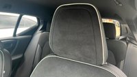USED 2020 69 VOLVO XC40 Blue 2.0 D3 R-Design SUV, 81,100 miles, Euro 6, ULEZ compliant, Leather, Sat nav, 9in Touchscreen, Rear sensors, Air Conditioning. This 2020 Volvo XC40 D3 R Design is a superb example, having been cherished by just one owner since new. This stylish SUV boasts a 2.0 litre Euro 6 diesel engine, offering a compelling blend of performance and efficiency. Its R Design trim level ensures a sporty aesthetic, complemented by a suite of advanced features. You'll appreciate the peace of mind provided by Intellisafe Surround, which includes Blind Spot Assistance, and the convenience of Front Park Assist with front sensors. The Winter