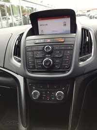 USED 2015 64 VAUXHALL ZAFIRA TOURER 2.0 CDTi Elite MPV 5dr Diesel Manual Euro 5 (165 ps) * FULL HISTORY + 7 SEATS *