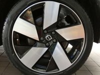 USED 2023 72 VOLVO XC40 Recharge Twin 78kWh Ultimate SUV 5dr Electric Auto AWD (408 ps) SUNROOF SAT NAV CAMERA CARPLAY