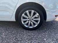 USED 2017 67 VOLKSWAGEN TOURAN 1.4 TSI SEL MPV 5dr Petrol DSG Euro 6 (s/s) (150 ps) 