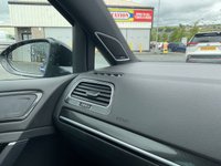 USED 2020 R VOLKSWAGEN GOLF 2.0 TSI R Hatchback 5dr Petrol DSG 4Motion Euro 6 (s/s) (300 ps) Nav Cruise Camera Keyless DAB