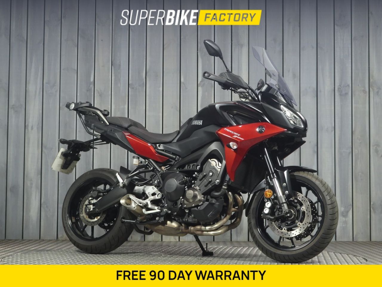 YAMAHA TRACER 900