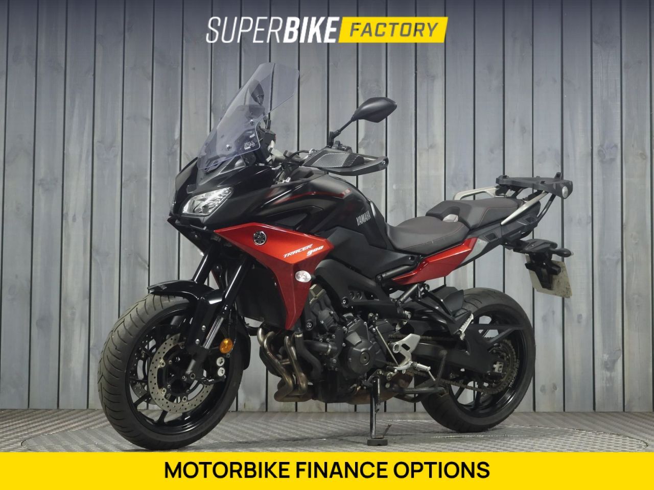 YAMAHA TRACER 900