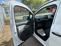 USED 2026 75 RENAULT KANGOO 1.5 dCi Blue ENERGY ML19 Advance Panel Van 6dr Diesel Manual MWB Euro 6 (s/s) (95 ps) CarPlay, Android Auto, DAB, Parking Sensors, MWB, LOW MILEAGE, AIR CONDITIONING, AUTO WIPERS, AUTO LIGHTS