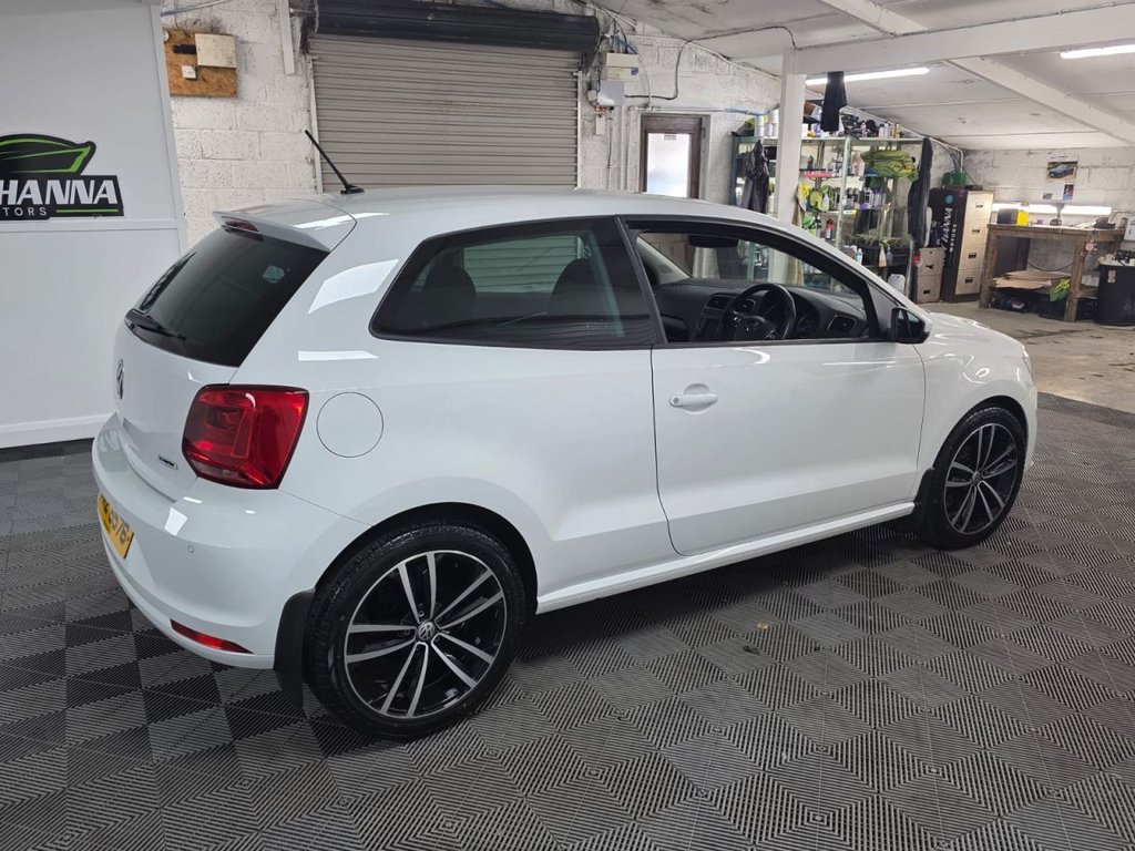 USED 2017 VOLKSWAGEN POLO 1.0 BlueMotion Tech Match Edition Hatchback 3dr Petrol Manual Euro 6 (s/s) (75 ps) Bluetooth - Cruise Control !