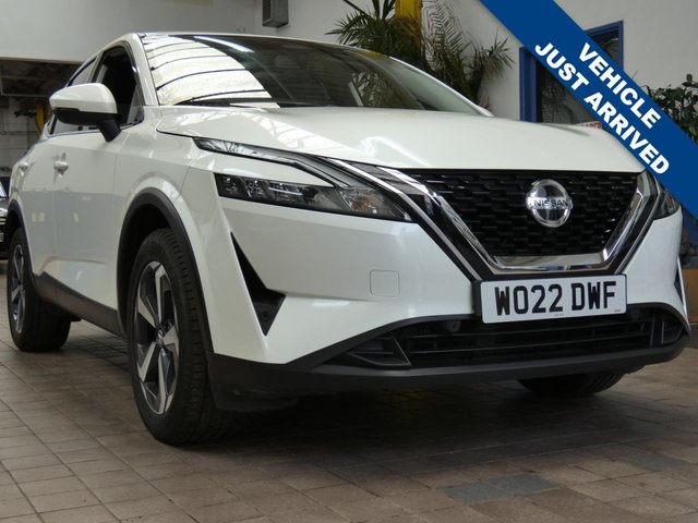 View our Nissan Qashqai 1.3 DIG-T MHEV N-Connecta SUV 5dr Petrol Hybrid XTRON Euro 6 (s/s) (158 ps)