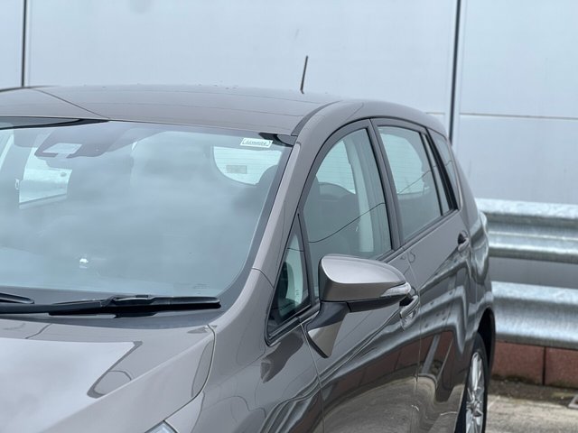 View our TOYOTA VERSO