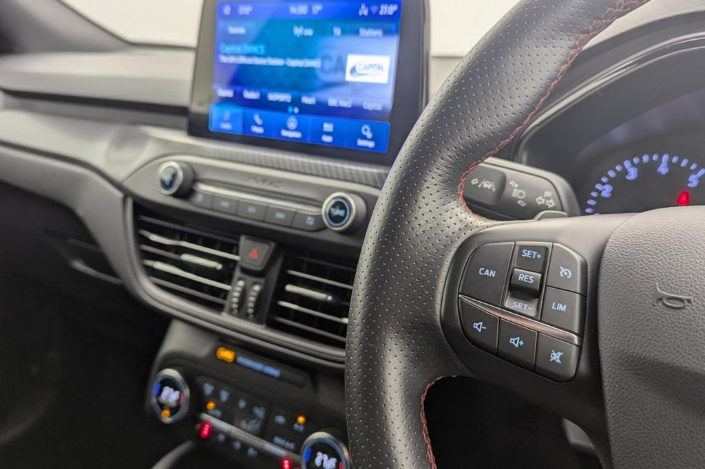 USED 2019 19 FORD FOCUS 1.5T EcoBoost ST-Line X Hatchback 5dr Petrol Auto Euro 6 (s/s) (182 ps) Car Play, Heated Screen, DAB