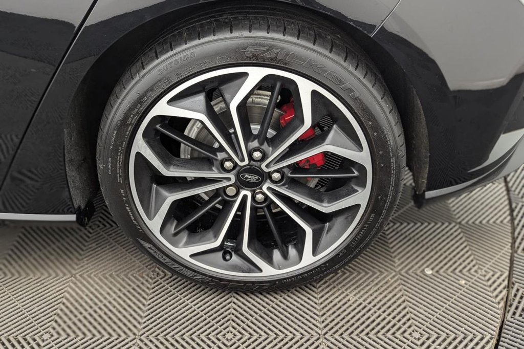 USED 2019 19 FORD FOCUS 1.5T EcoBoost ST-Line X Hatchback 5dr Petrol Auto Euro 6 (s/s) (182 ps) Car Play, Heated Screen, DAB