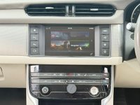 USED 2015 65 JAGUAR XF 2.0d Prestige Auto Euro 6 (s/s) 4dr SO MUCH CAR FOR THE MONEY
