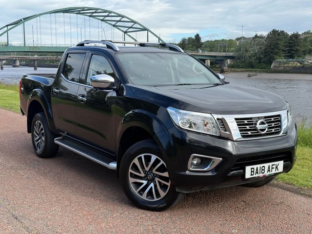 View our Nissan Navara 2.3 dCi Tekna Pickup Double Cab 4dr Diesel Auto 4WD Euro 6 (190 ps)