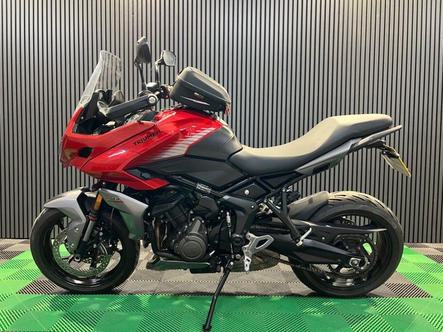 View our TRIUMPH Tiger Sport 660