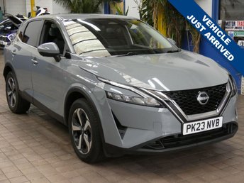 View our NISSAN QASHQAI