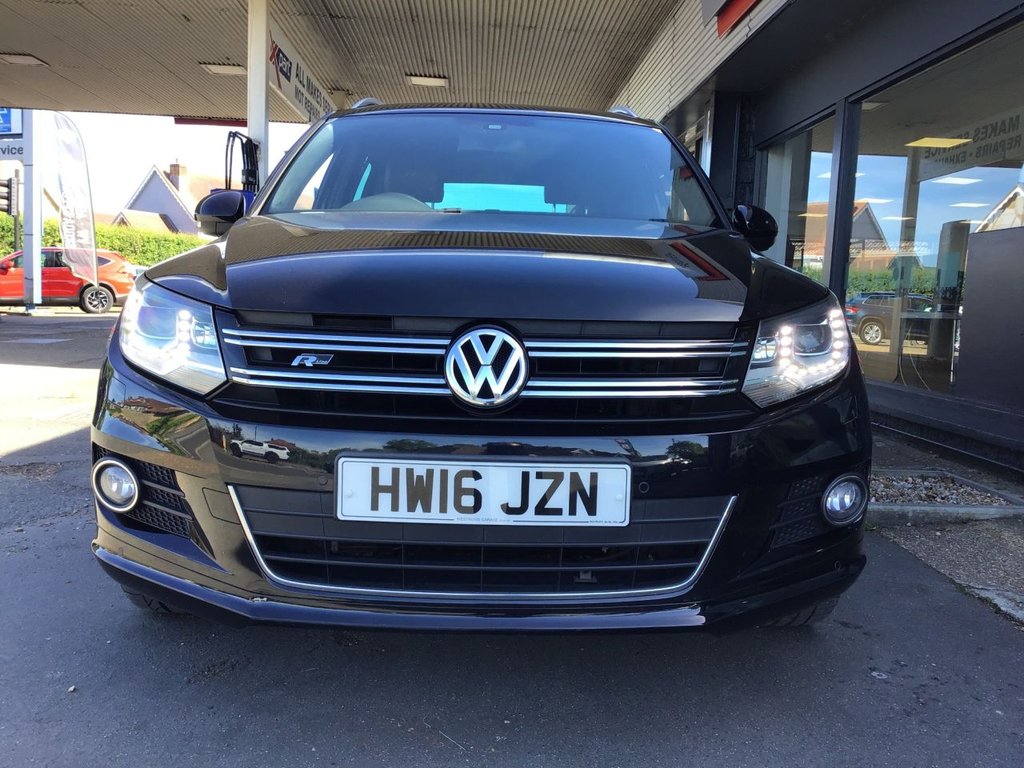 USED 2016 16 VOLKSWAGEN TIGUAN 2.0 TDI BlueMotion Tech Match Edition SUV 5dr Diesel DSG 4WD Euro 6 (s/s) (150 ps) 