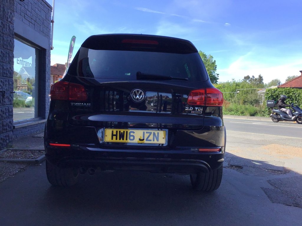USED 2016 16 VOLKSWAGEN TIGUAN 2.0 TDI BlueMotion Tech Match Edition SUV 5dr Diesel DSG 4WD Euro 6 (s/s) (150 ps) 
