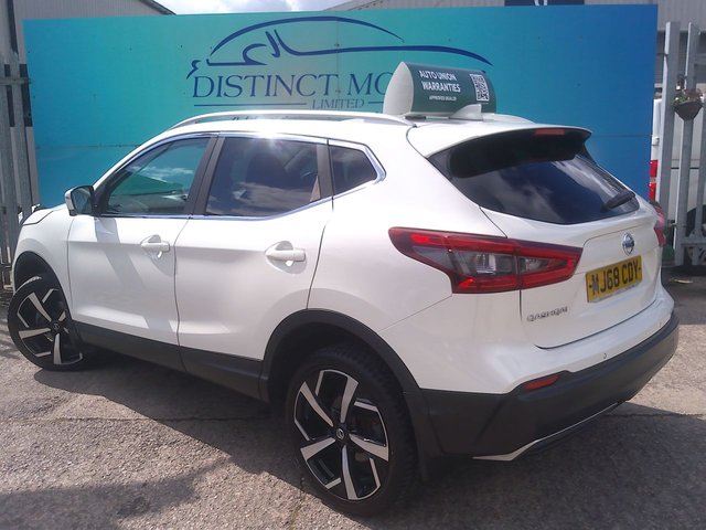 View our NISSAN QASHQAI