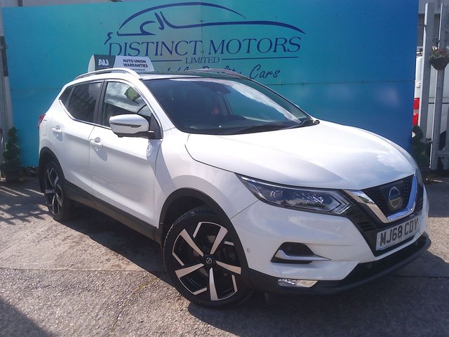 View our NISSAN QASHQAI
