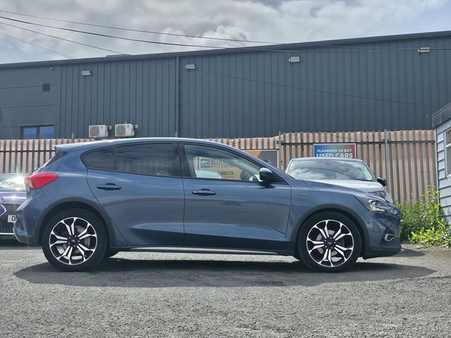 View our FORD FOCUS