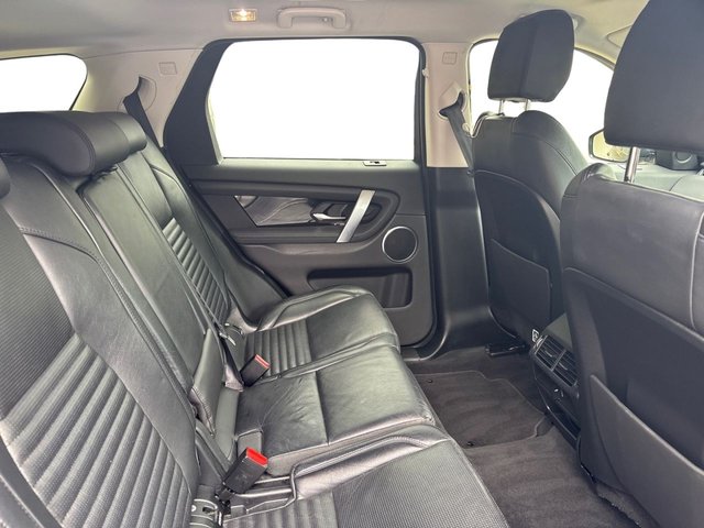 View our LAND ROVER DISCOVERY SPORT