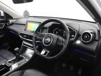USED 2022 22 MG MG HS 1.5 T-GDI Exclusive SUV 5dr Petrol Manual Euro 6 (s/s) (162 ps) REAR CAMERA | APPLE CARPLAY