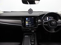 USED 2020 20 VOLVO V90 2.0 T4 Momentum Plus Estate 5dr Petrol Auto Euro 6 (s/s) (190 ps) REAR CAMERA | BLUETOOTH