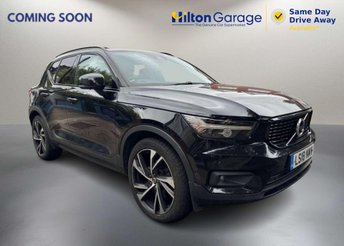 2018 VOLVO XC40
