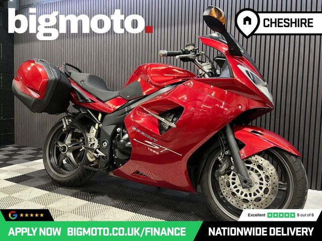 View our TRIUMPH SPRINT ST 1050